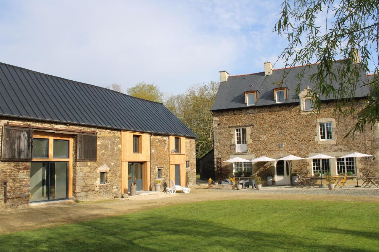 Le Manoir Des Haies Spa Les Champs-Geraux Luaran gambar