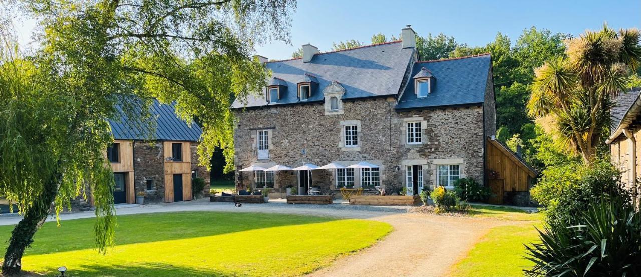 Le Manoir Des Haies Spa Les Champs-Geraux Luaran gambar